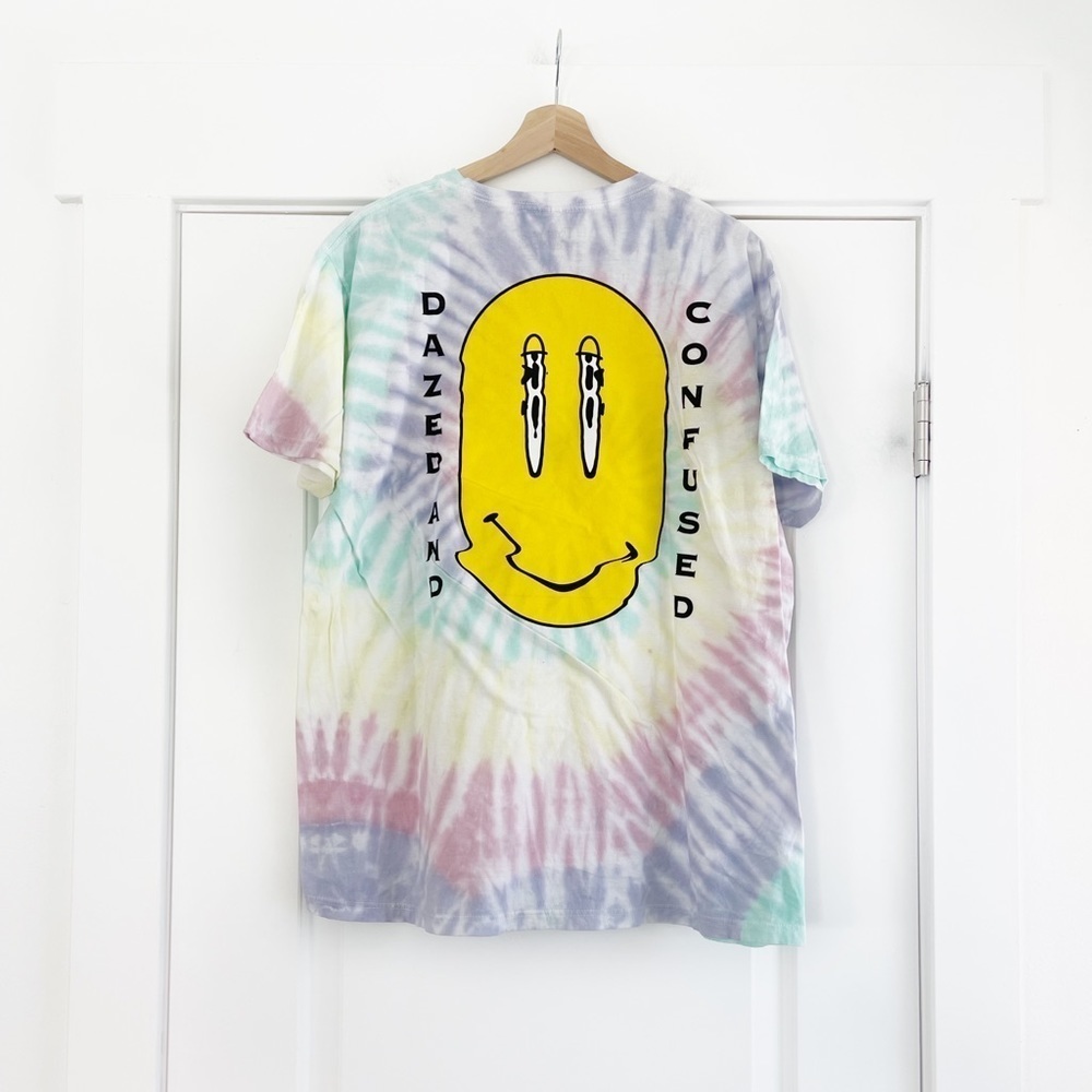 Dazed and Confused Tie-Dye Short Sleeve Tee - Yellow Graphic